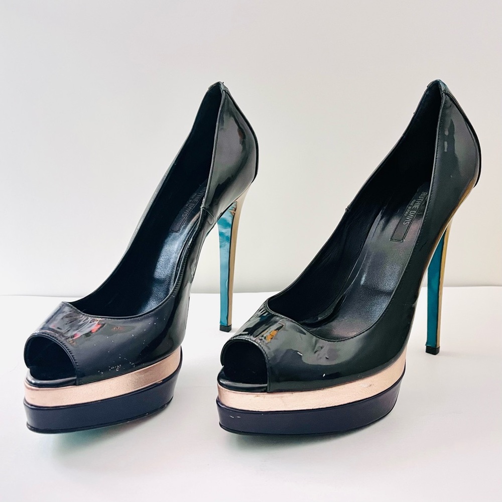 Ruthie Davis Black and Gold Peep-Toe Heels